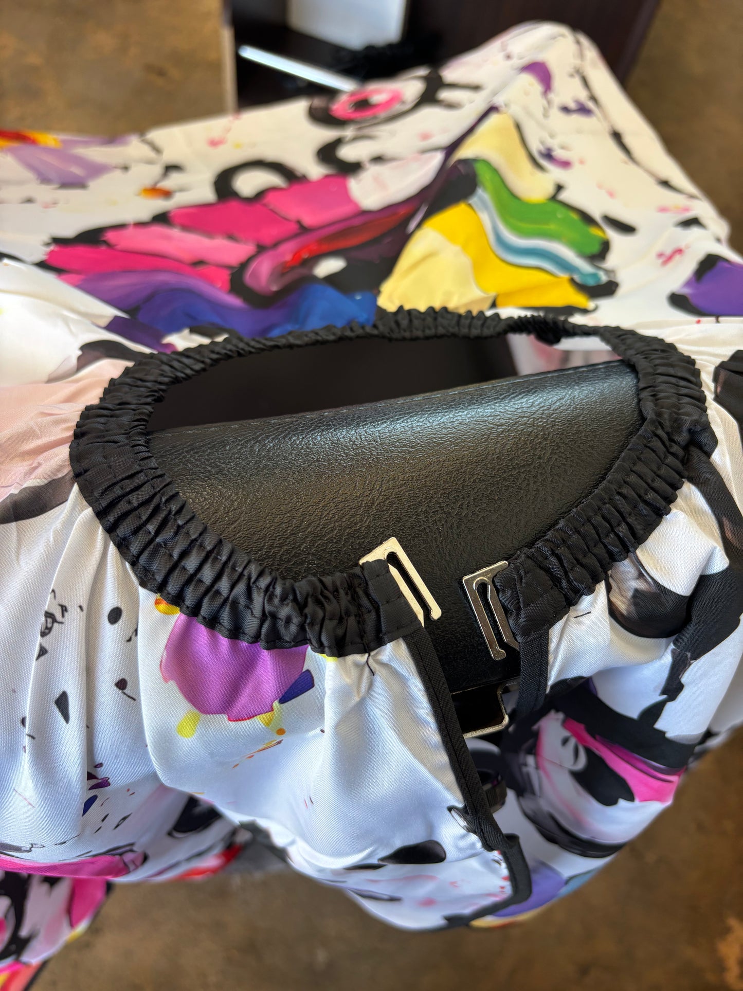 Rainbow 30 Barber Cape